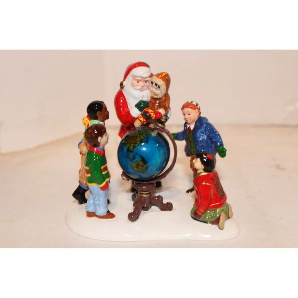 Dept 56 Snow Village - Santa Comes to Town 2000